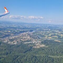 Flugwegposition um 17:00:23: Aufgenommen in der Nähe von Passau, Deutschland in 1113 Meter